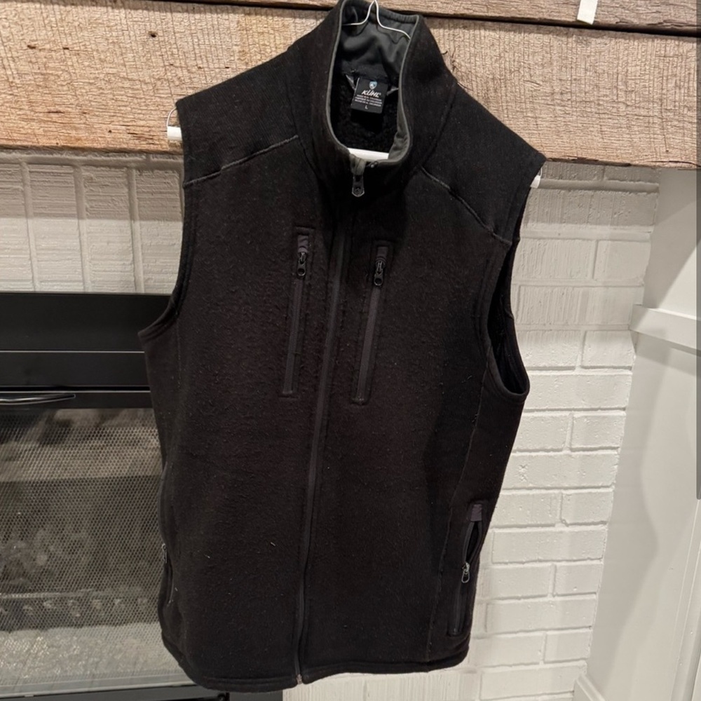 Kuhl Intercepter Vest size L Fleece